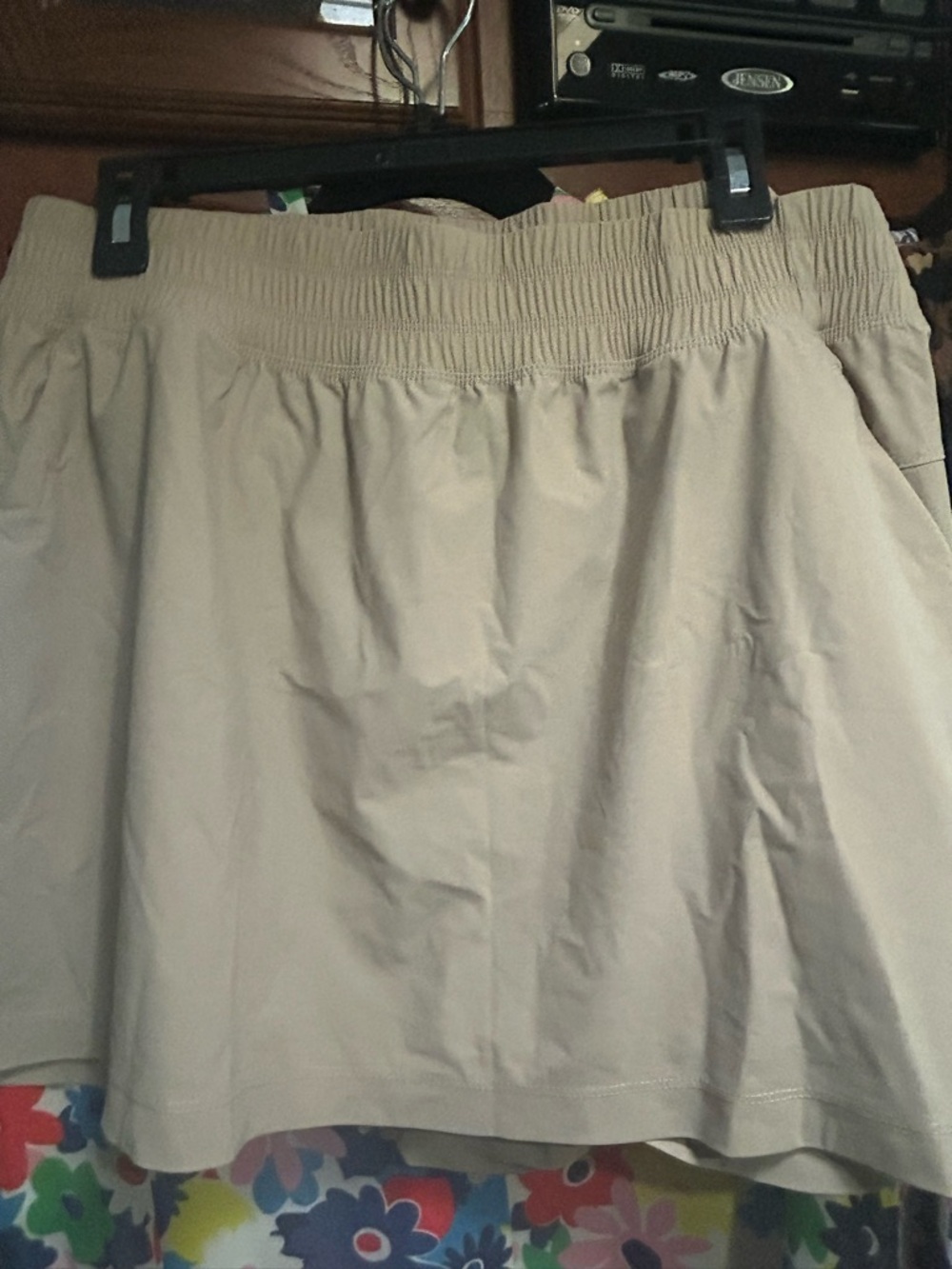 Old Navy quick dry size XL skort tan